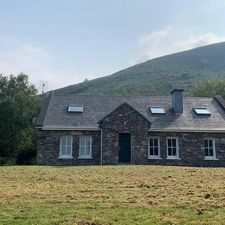 Holiday home An Charraig *