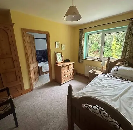 An Charraig Killarney